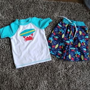 Gently worn toddler boys size 4t bathing suit with